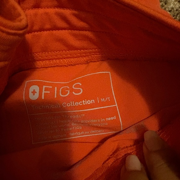 Figs Scrub Set - Picture 3 of 3